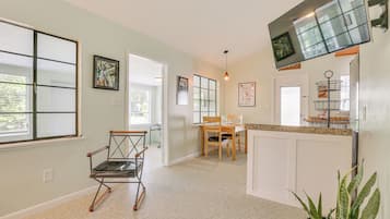 Apartment (1 Bedroom) | Interior