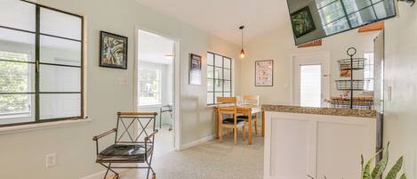 Apartment (1 Bedroom) | Interior