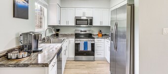 2 Mi to State Park: Dog-friendly Niceville Home