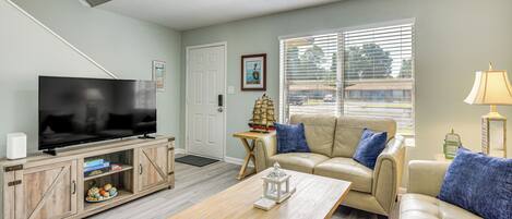 Apartment (2 Bedrooms) | Front of property