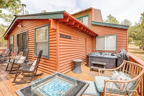 Front of property - Private Hot Tub & Fire Pit: Pine Cabin Near Hiking (Pine)