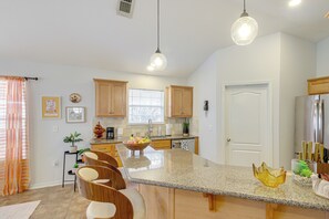 House (3 Bedrooms) | Interior - 3 Mi to Escambia Bay: Home w/ Deck & Private Yard! (Milton)