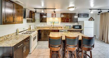 Cozy House on Meadowbrook Lake: Serene, Scenic!