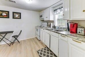 Talo (2 Bedrooms) | Sisätilat