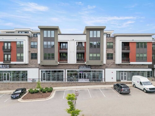 3BR | King Bed | Balcony | North Raleigh