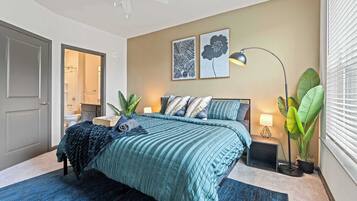 3 bedrooms, iron/ironing board, travel crib, WiFi