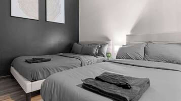 3 soverom, strykejern/-brett, reiseseng for barn og wi-fi