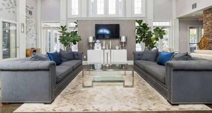 2BR | King Bed | Balcony | Cary Crossroads