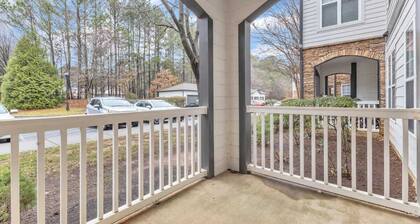 Upscale 1BR Suite Mins to Downtown Raleigh!