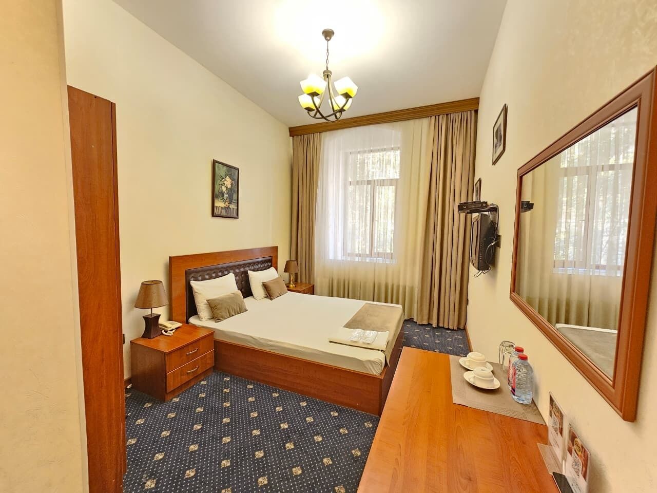 Premium bedding, minibar, blackout curtains, soundproofing