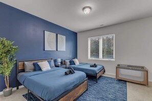 3 bedrooms, iron/ironing board, travel crib, WiFi