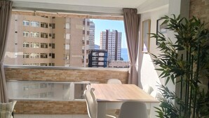 Apartment | Dining - Family-friendly Stay by Levante Beach (Benidorm)
