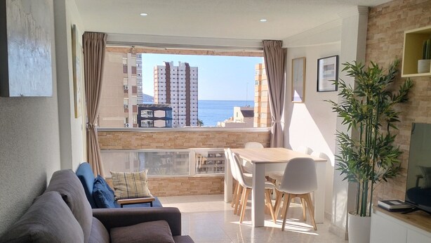 Apartment | Living room - Family-friendly Stay by Levante Beach (Benidorm)