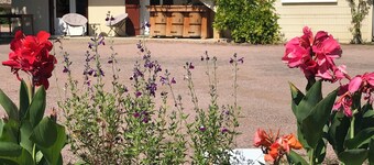 Quiet cottage with garden, parking... everything you need to relax!