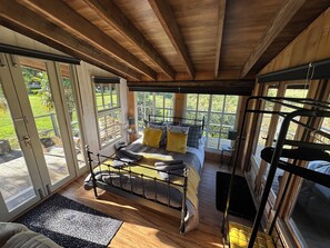 1 chambre, fer et planche à repasser, Wi-Fi, literie fournie