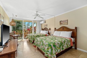 1 bedroom, iron/ironing board, free WiFi, bed sheets - Oceanview Ground Floor Studio | Islander on the Beach 111 (Kapa'a)