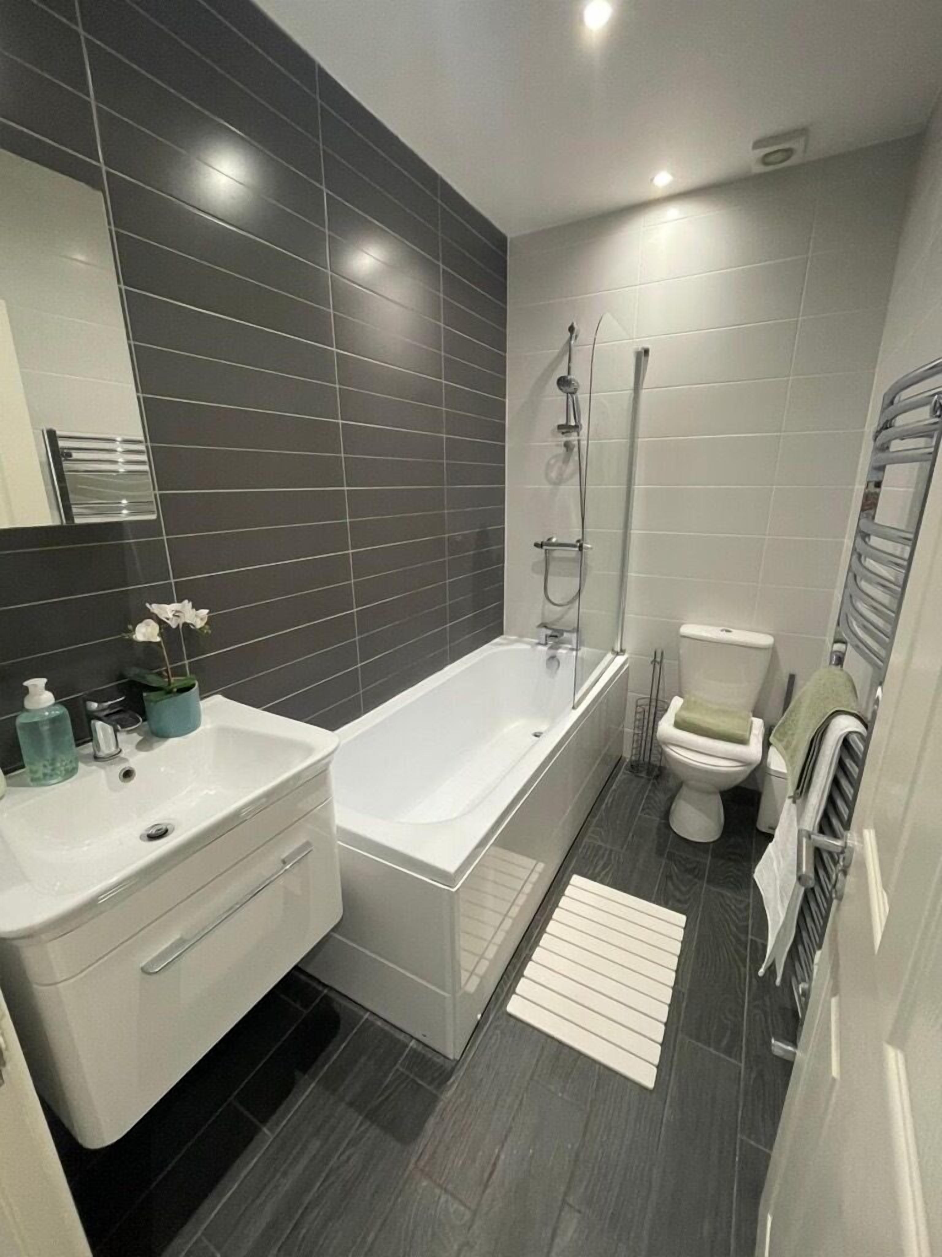 Hair dryer, towels