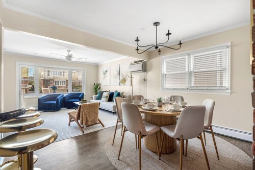 Modern 3BR Near EWR, Parking, 25 Min NYC