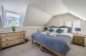 3 soverom, strykejern/-brett, wi-fi (inkludert) og sengetøy