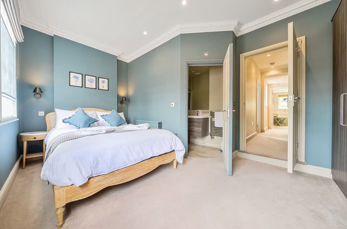 3 habitaciones, tabla de planchar con plancha y wifi gratis 