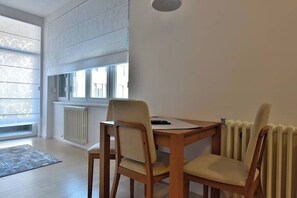 Dining - BASC Modern 2 (Sarajevo)