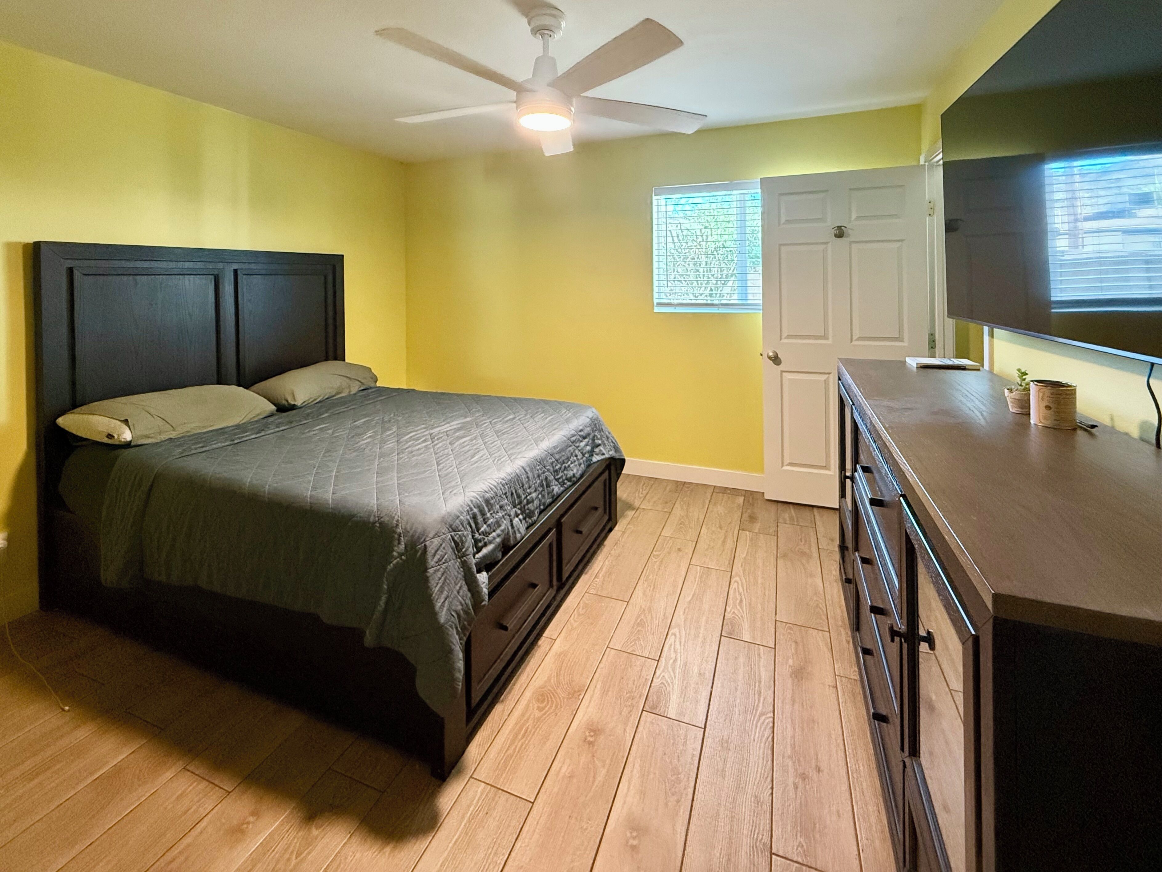 2 makuuhuonetta, ilmainen Wi-Fi, vuodevaatteet