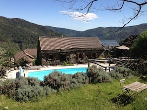 Piscine extérieure