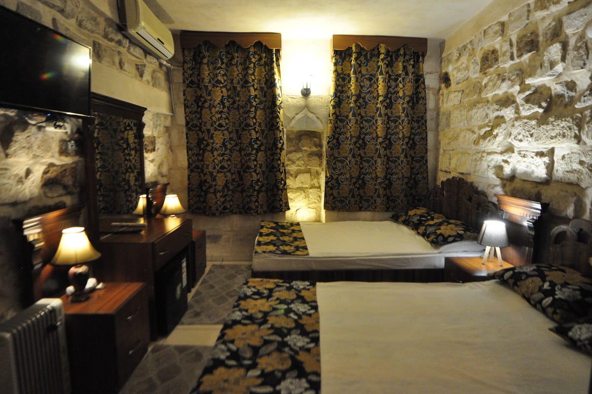 Classic Quadruple Room