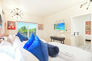 4 chambres, fer et planche à repasser, Wi-Fi gratuit, draps fournis