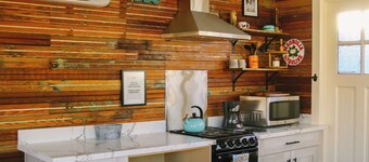 Charming 1-bedroom cottage in enchanting New Orleans