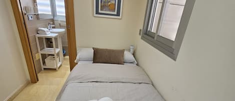 Apartment | 2 Schlafzimmer, Bügeleisen/Bügelbrett