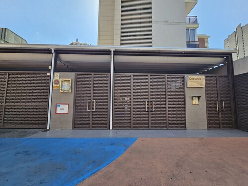 Apartment With Heated Pool