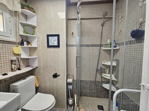 Apartemen | Kamar mandi