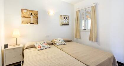 Sea-view Apartment in Alcudia With Balcony