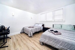 1 bedroom, free WiFi, bed sheets