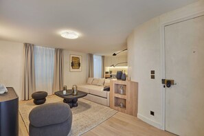 Apartment | Living area