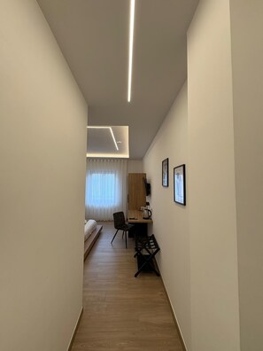 Deluxe Double Room | In-room safe, blackout drapes, free WiFi - Domus Matronae (Castellammare di Stabia)