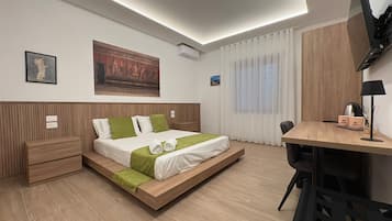 Deluxe-Doppelzimmer | Zimmersafe, Verdunkelungsvorhänge, kostenloses WLAN