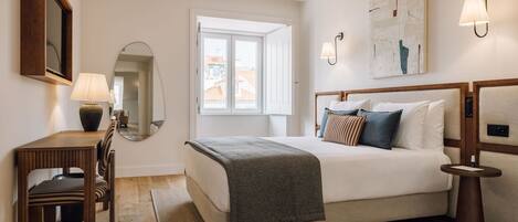 2 bedrooms, iron/ironing board, travel cot, free WiFi