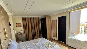 Junior Suite, Mountain View - Imperial Pyramids Heights View (Giza)