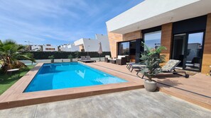 Villa | Pool