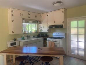Microwave, oven, stovetop