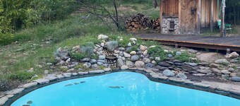 Cozy Cottage with Pool, Sauna and A/C