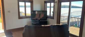Year Round Lakefront