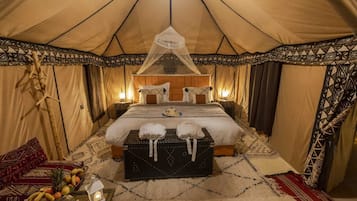Deluxe tent, uitzicht op de woestijn | Gratis wifi