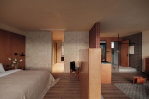 Double Room, 1 King Bed, Non Smoking, Sea View | Down comforters, free minibar items, laptop workspace, blackout drapes
