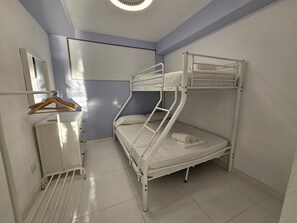 Appartement | 3 chambres, fer et planche à repasser