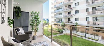 Giella Studio in Pallady, Sector 3 Near Metro