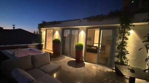 Signature Suite, Sea View | Teres/patio