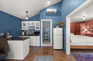 1 bedroom, Internet, bed sheets